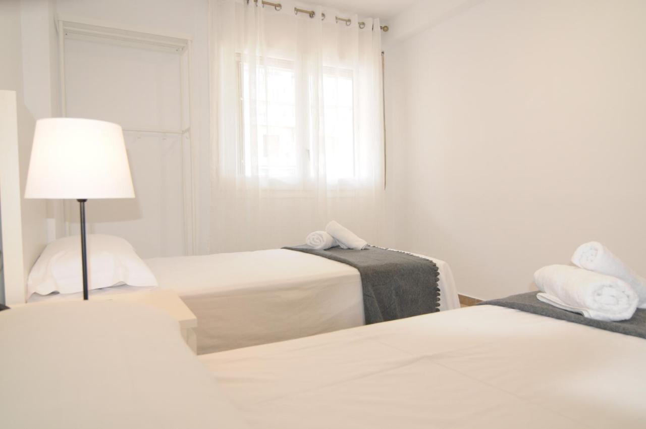 HomeHolidaysRentals Lorraine Malgrat de Mar Exterior foto